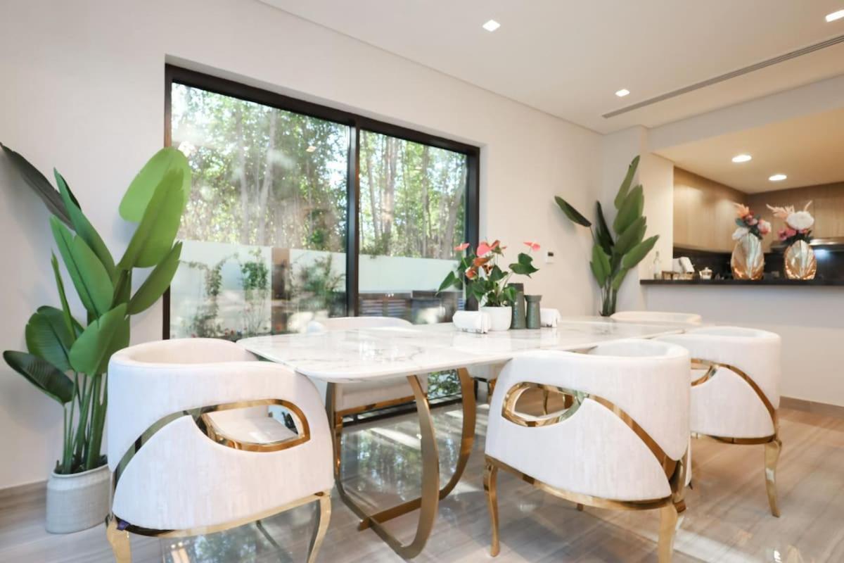 Stunning 4 Bed Villa, Private Pool, Damac Hills Ντουμπάι Εξωτερικό φωτογραφία