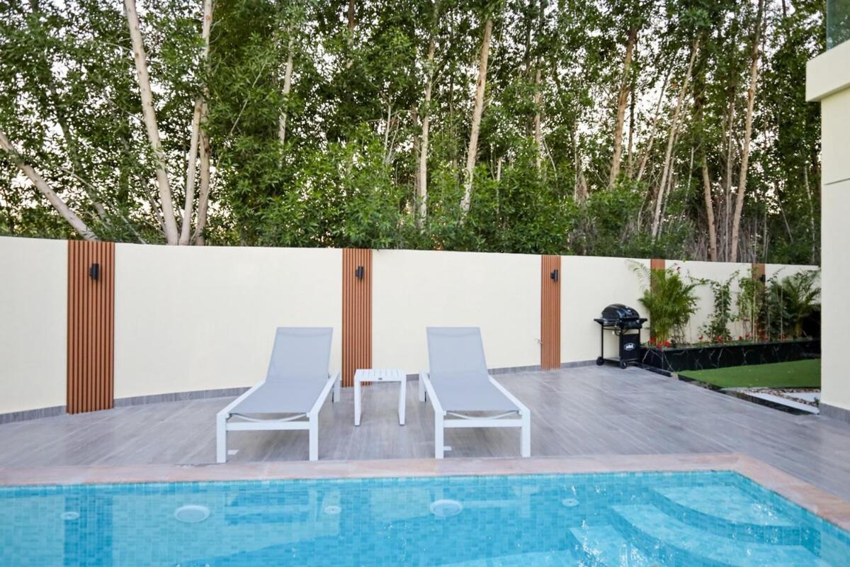 Stunning 4 Bed Villa, Private Pool, Damac Hills Ντουμπάι Εξωτερικό φωτογραφία